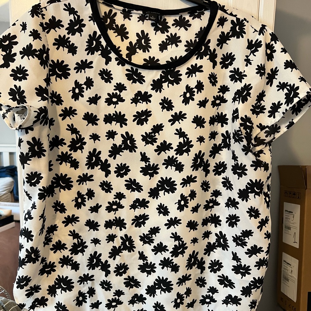 Ann Taylor Top